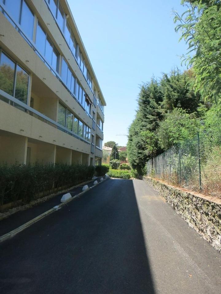 Studio B Front De Mer Saint-Raphael  Exterior photo